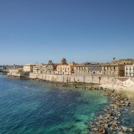 Ortigia Seafront By Wonderful Italy Lägenhet Syrakusa